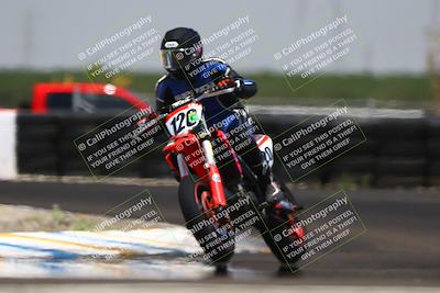 media/Jun-07-2025-TrackDaz (Sat) [[4413525952]]/C Group/1240pm (Turn 1)/